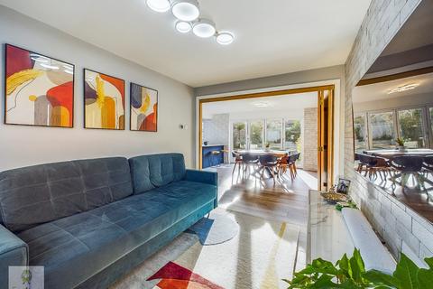 45 Aintree Road, Chatham, ME5 8PY