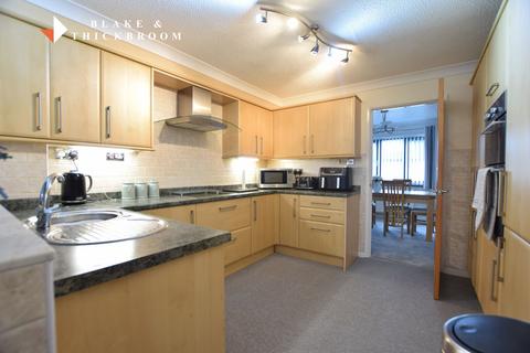 4 bedroom semi-detached house for sale, Hampstead Avenue, Clacton-on-Sea