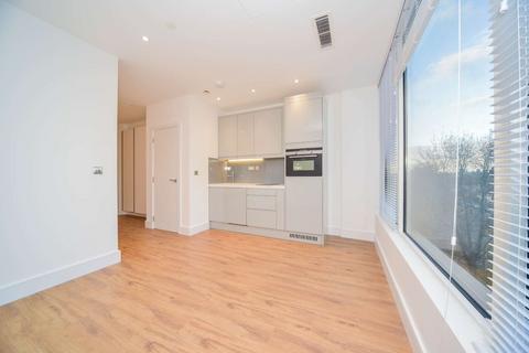 1 bedroom flat for sale, Westgate, Ealing, London