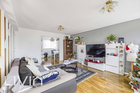 3 Willow Mount, Croydon, CR0 5LD