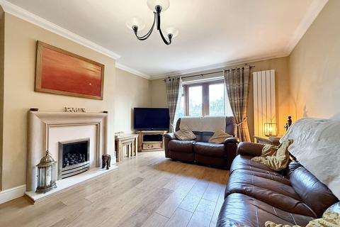 Llwynfron Brooklands, Nelson, Treharris, CF46 6DR