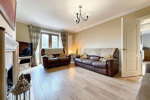 Llwynfron Brooklands, Nelson, Treharris, CF46 6DR
