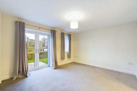 2 bedroom semi-detached house to rent, Higher Raikes Avenue, Skipton, BD23