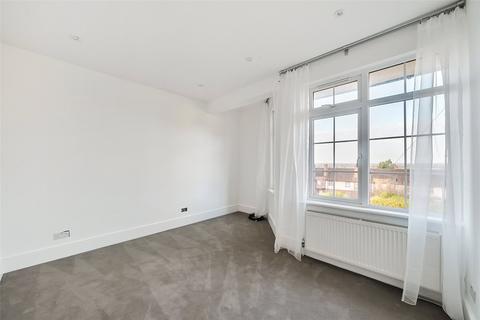 34 Isham Road, London, SW16 4TJ