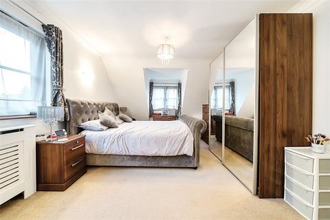2 Broadmead Road, Old Woking, Woking, GU22 9JR
