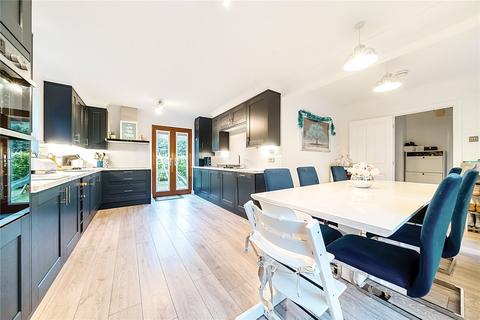 2 Broadmead Road, Old Woking, Woking, GU22 9JR