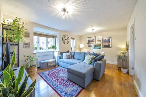 2 bedroom apartment for sale, Woodgate Drive, London SW16