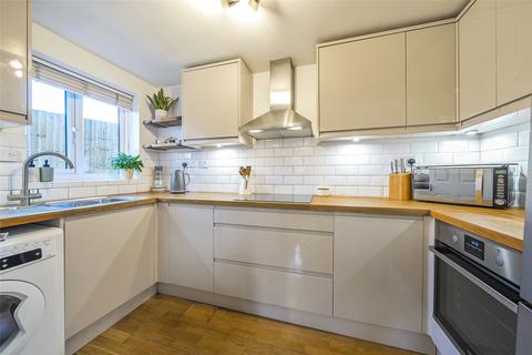 2 bedroom apartment for sale, Woodgate Drive, London SW16