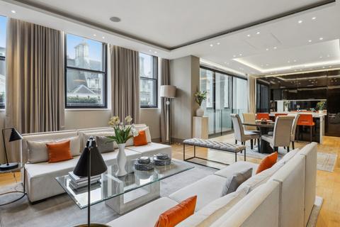 3 bedroom apartment for sale, Pall Mall, London, SW1Y