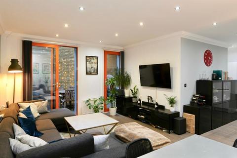 3 bedroom apartment for sale, Rosea House, Limehouse E1