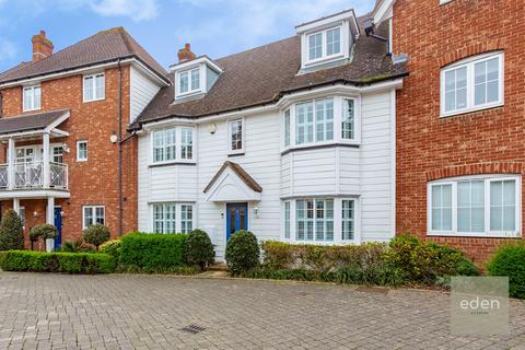 4 bedroom terraced house for sale, Orient Court, Kings Hill, ME19