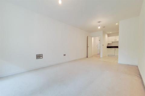 2 bedroom apartment to rent, Mandara Place, London SE8