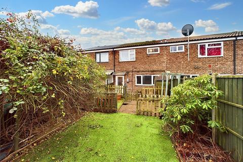 3 bedroom terraced house for sale, Edith Cavell Close, Thetford, IP24