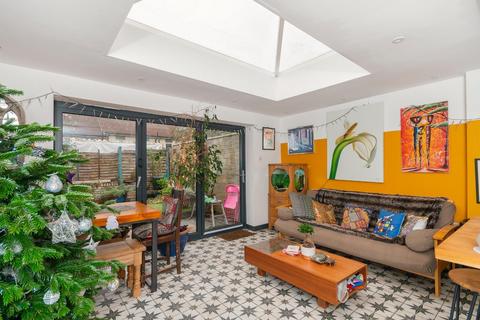 21 Colston Road, Bristol, BS5 6AA