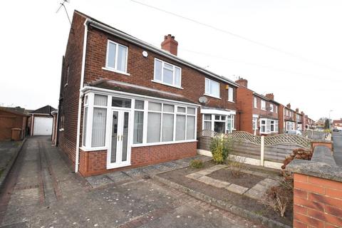 3 bedroom semi-detached house for sale, Lodge Road, Scunthorpe