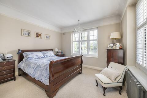 3 bedroom flat for sale, Bede House, Manor Fields, London