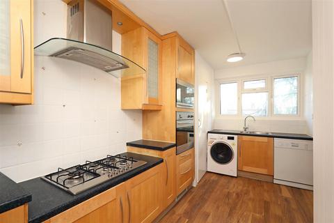 2 bedroom flat to rent, Putney Hill, Putney