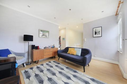 3 bedroom flat for sale, Bedford Road, Clapham, London