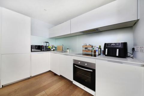 2 bedroom flat for sale, Hardwicks Square, London