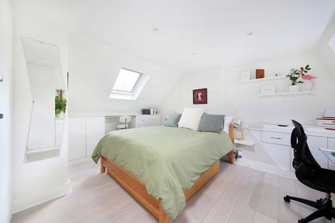 1 bedroom flat for sale, Denton Street, London