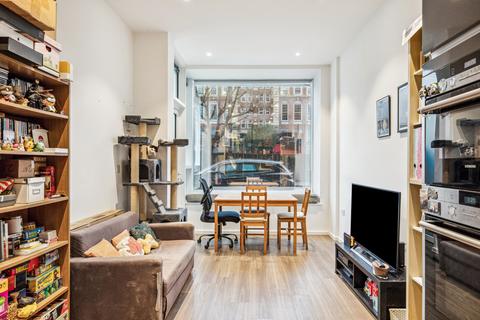 1 bedroom flat for sale, Beacon Tower, 1 Spectrum Way, Wandsworth, London