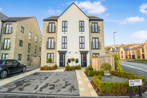 2 bedroom terraced house to rent, Leeds LS16