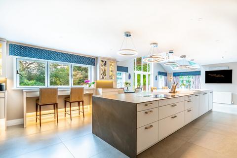 4 bedroom detached house for sale, Denehurst Close, Barnt Green, Worcestershire B45 8HR