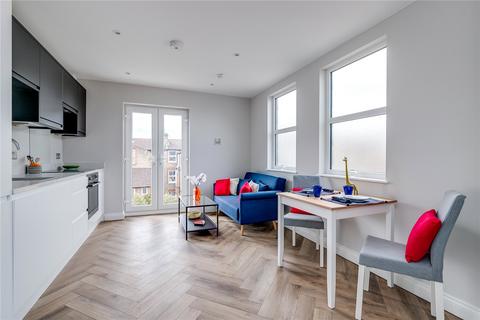 1 bedroom apartment for sale, Gilbey Road, SW17