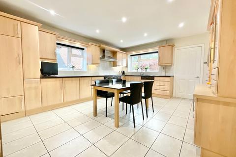 5 bedroom detached house for sale, Gravelly Hill, Ashley, TF9