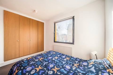 1 bedroom apartment for sale, Plough Way, Surrey Quays, SE16