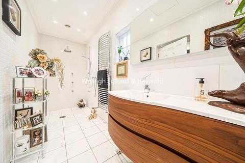 14 Quernmore Road, Bromley, BR1 4EH