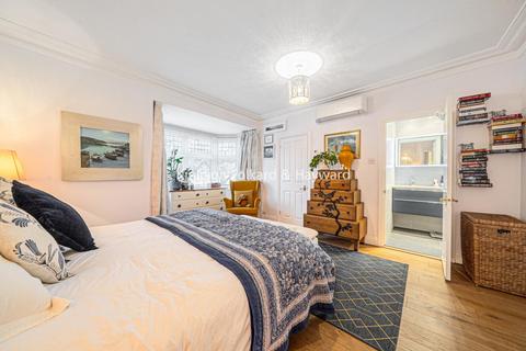14 Quernmore Road, Bromley, BR1 4EH