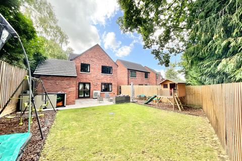 4 bedroom detached house for sale, Berwick Close, Higher Heath, SY13