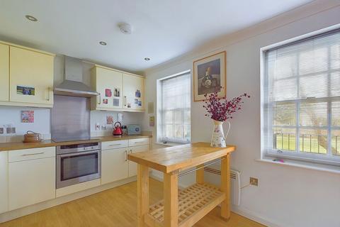 2 bedroom flat for sale, The Old Dairy, Warwick Road Worthing BN11 3ET