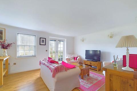 2 bedroom flat for sale, The Old Dairy, Warwick Road Worthing BN11 3ET