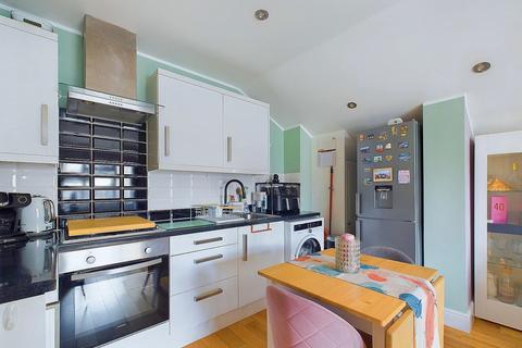 1 bedroom flat for sale, Chapel Road, Worthing BN11 1EG