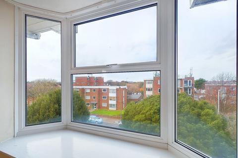 2 bedroom flat for sale, Corvill Court, Shelley Road, Worthing