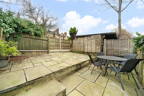 1 bedroom flat for sale, West Bank, London