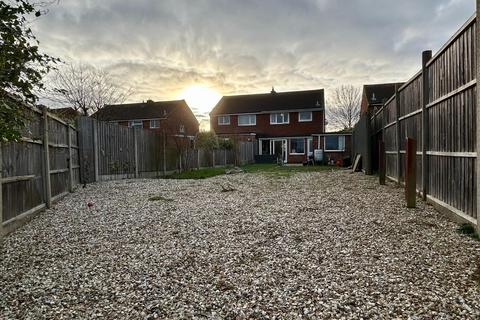 3 bedroom semi-detached house for sale, Generous Garden at Grange Drive, Melton Mowbray, LE13 1EZ