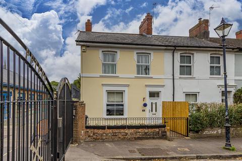 4 bedroom house to rent, Southey Street, Cardiff CF24