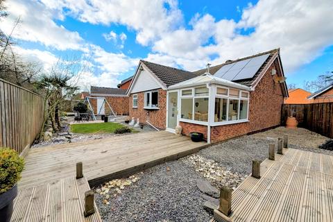 23 Evesham Close, Boldon Colliery, NE35 9LL