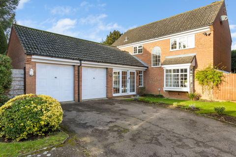 4 bedroom detached house for sale, Old School Close, Hitchin SG4