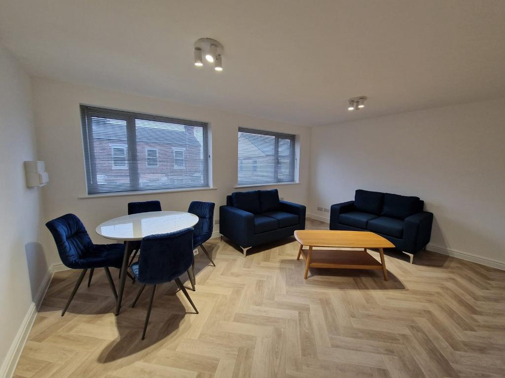 Apartment in Nottingham, Mapperley - View 3