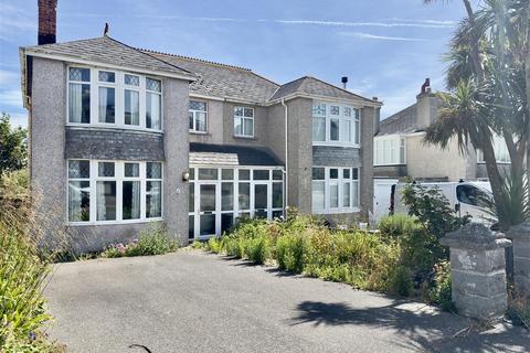 Edgcumbe Gardens, Newquay TR7