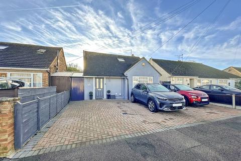 3 bedroom detached bungalow for sale, The Grove, Herne Bay