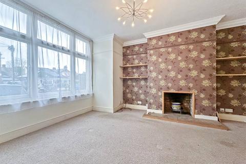 2 bedroom ground floor flat for sale, 2 Douglas Road, Herne Bay