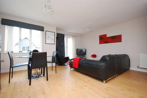 2 bedroom apartment for sale, Stonebridge Road, Canterbury