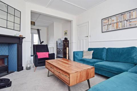 13 Ivanhoe Road, Herne Bay, CT6 6EG