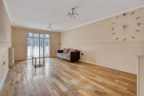 2 bedroom flat for sale, Academia Way, London