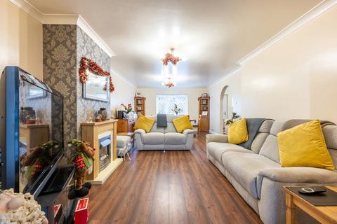 30 Brockill Crescent, London, SE4 2PT
